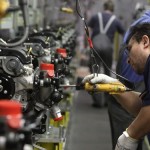 Piccola crescita della produzione industriale nel mese di agosto 2014