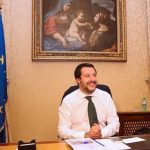 Salvini, chi guadagna di pià¹ paghi meno tasse