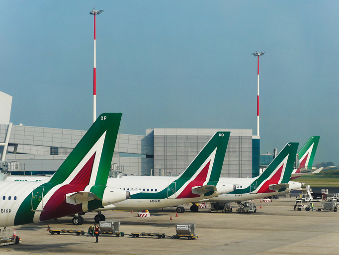 Alitalia: forse accanto a Ferrovie dello Stato ci saranno altri soci